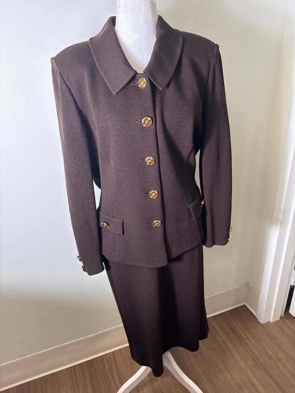 St. John Dark Brown 2 Piece Knit Skirt and Jacket Set Sz 12/14
